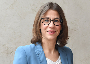 Julia Klingspor | CEO | Proxia
